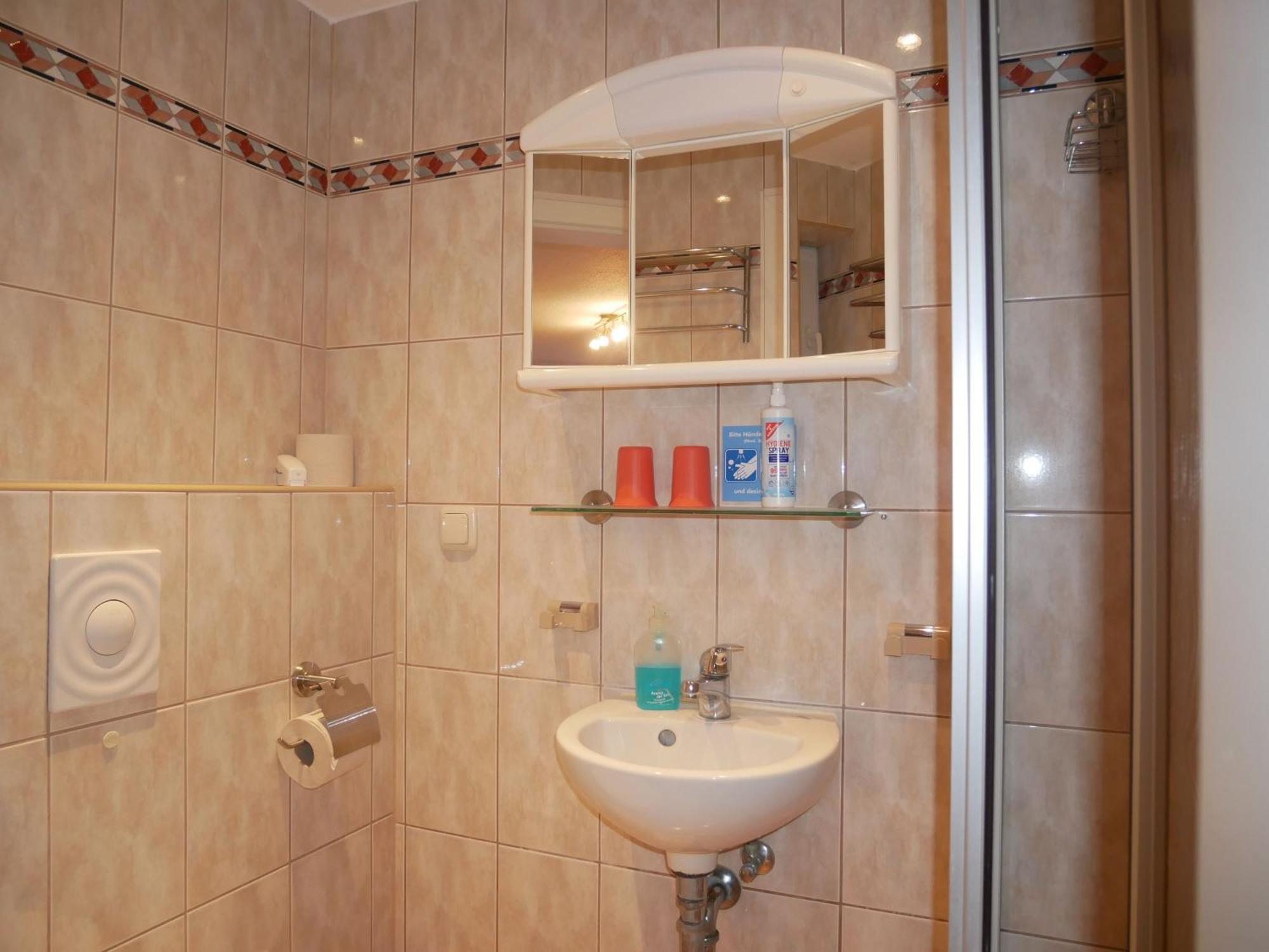 2 Ferienzimmer Inkl Fr & 1 Bungalow, Wlan, Garten, Grill Zinnowitz Ngoại thất bức ảnh