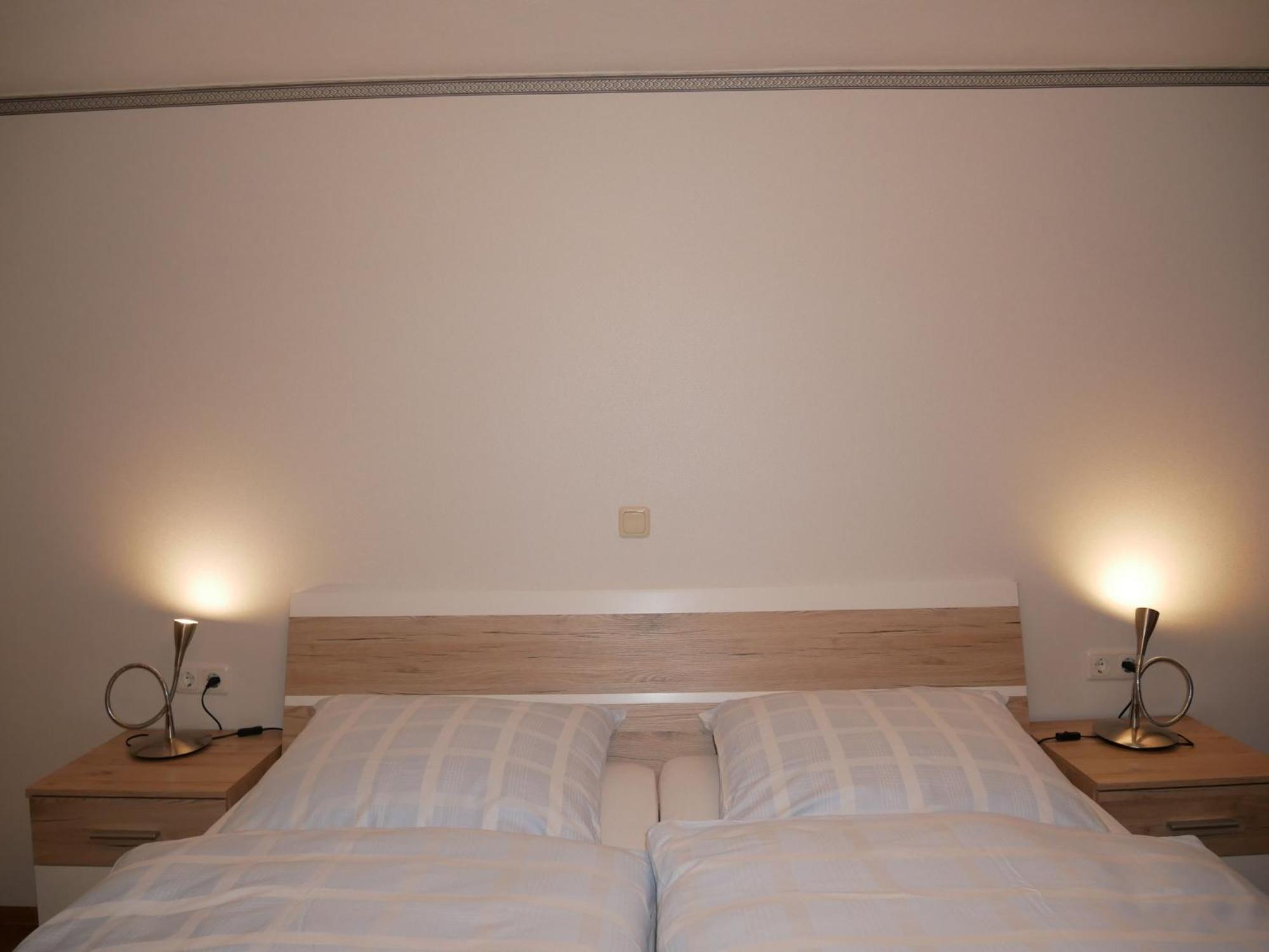 2 Ferienzimmer Inkl Fr & 1 Bungalow, Wlan, Garten, Grill Zinnowitz Ngoại thất bức ảnh